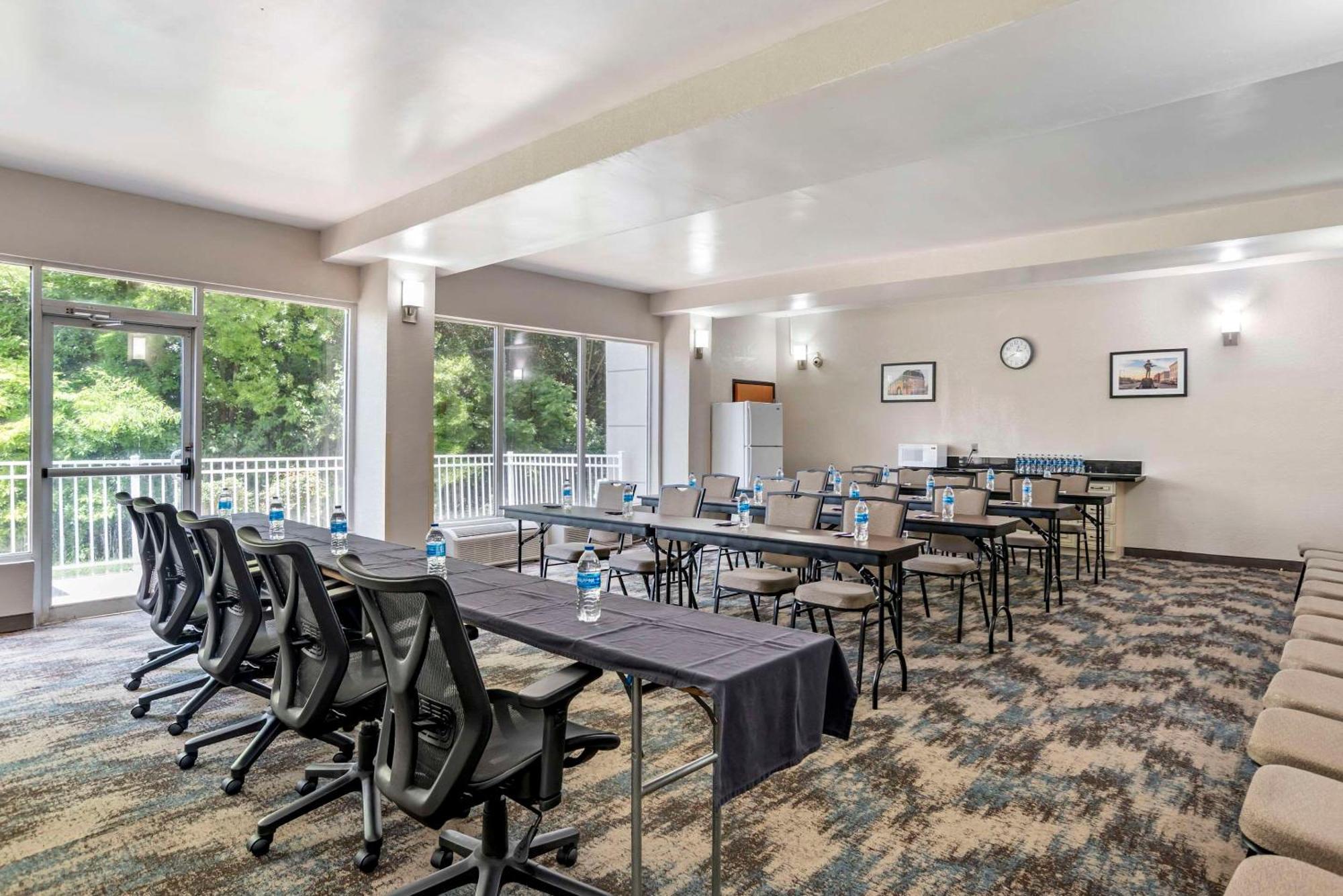 Sleep Inn & Suites Montgomery East I-85 Buitenkant foto