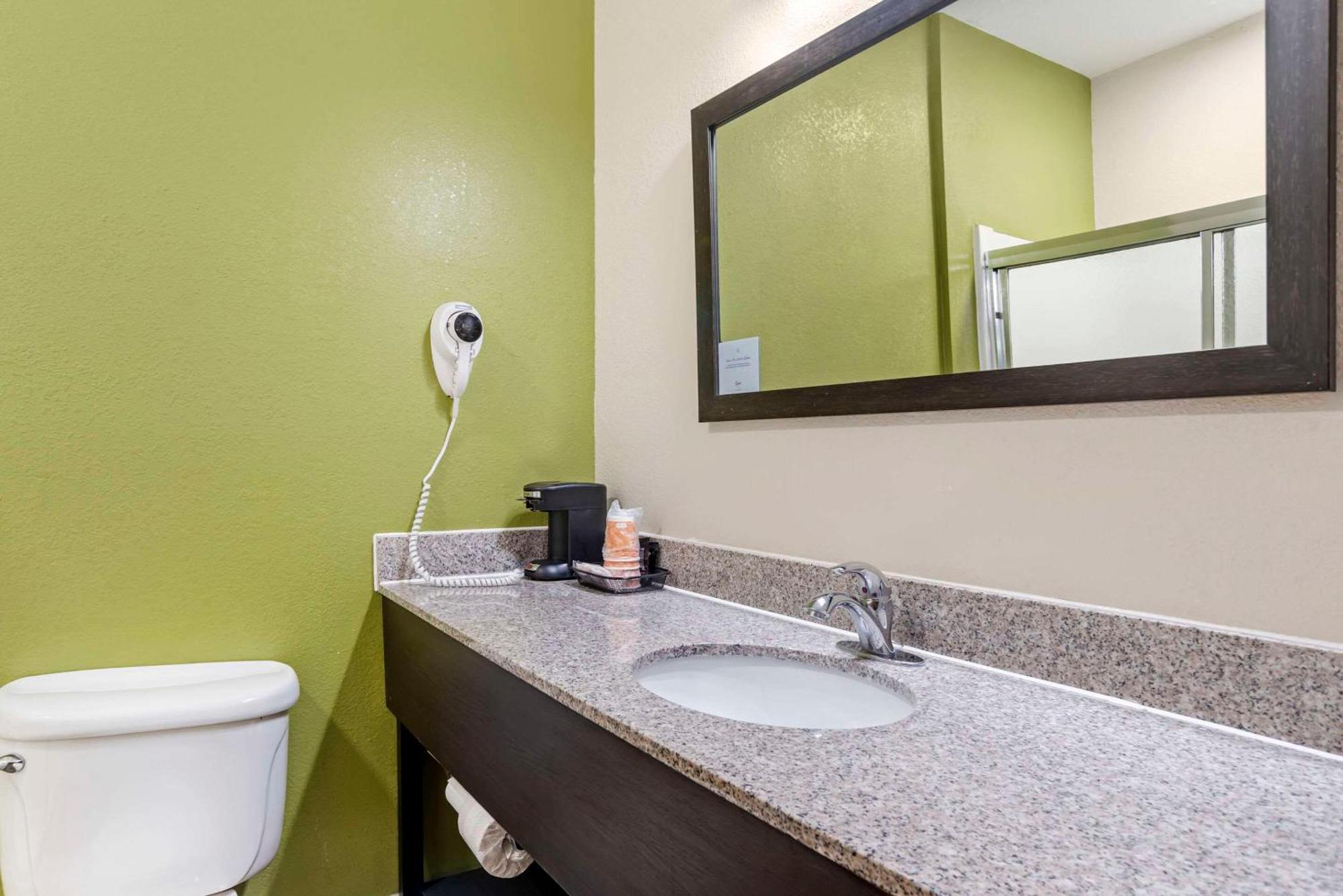 Sleep Inn & Suites Montgomery East I-85 Buitenkant foto